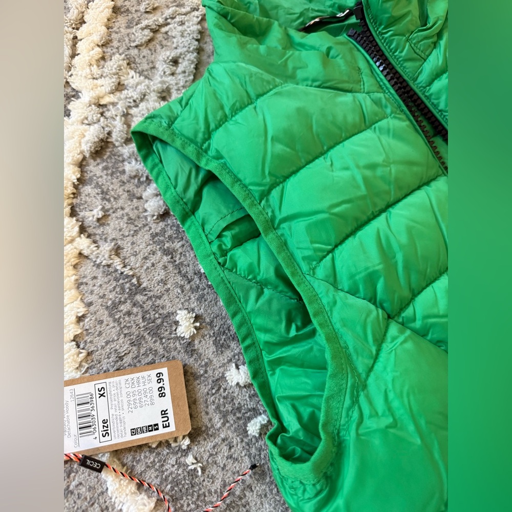 Cecil Green Puffer Vest with Black Zipper Accents - Picture 2 of 5